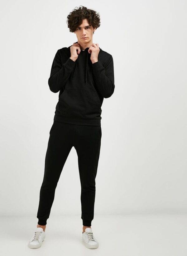 N28606966V_3.jpg هودي من قطن تيري 100%، قصة مريحة كومفورت فيت أسود - Image 4